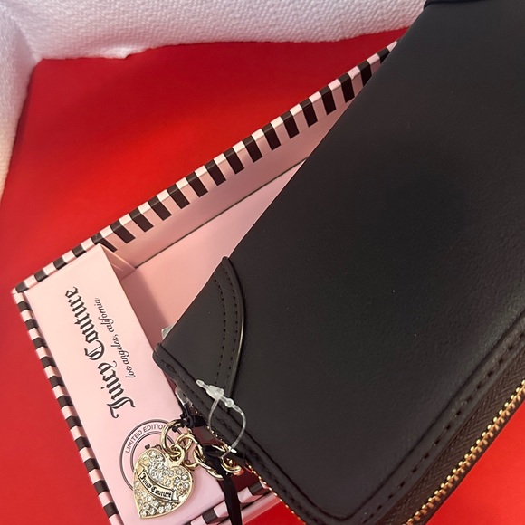 Juicy Couture Embroidered Pink Clutch - Picture 5 of 5